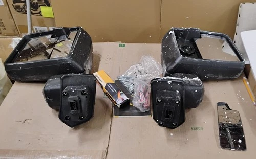 1pcs Used For 2019-2024 Chevrolet Silverado 1500 Right Passenger Tow Mirror