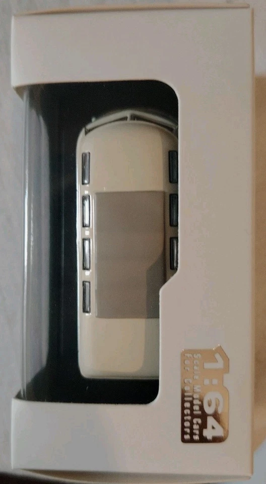 SOLIDO -VOLKSWAGEN NEW TYPE 2 -Modellino Auto Metallo Bianco/Azzurro 1:64 - Immagine 3 di 4