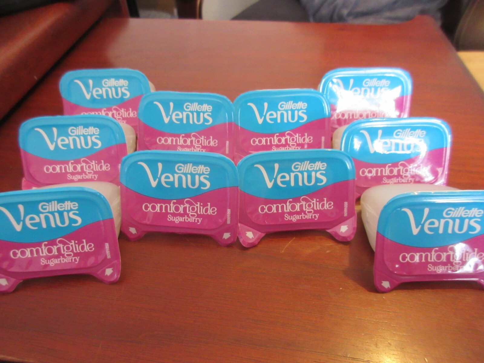 Gillette Venus Comfort Glide Sugarberry Razor Refills  10 Cartridges