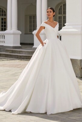 Pronovias (Farrah) plus size wedding dress size 20 UK