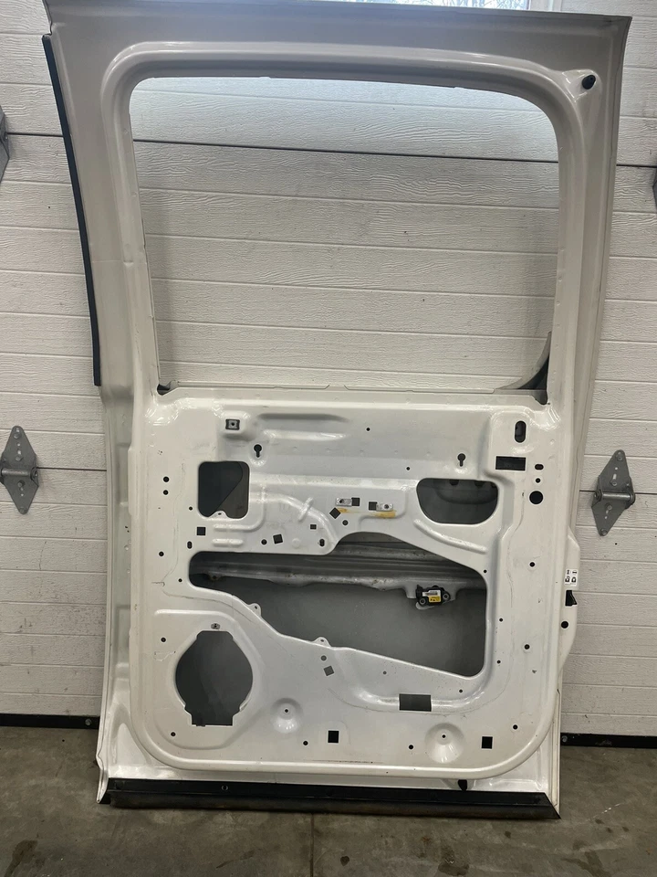 右握后门外壳乘客侧珍珠白色 2007-2014 吉姆西育空 XL Denali — 第 4/4 张图片