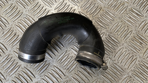 BMW 116i E81 E82 316i E90  Kühlwasserschlauch Thermostat-Kühlmittelpumpe 7558071