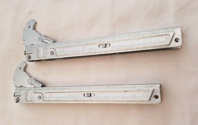ORIGINAL INDESIT IDD6340BL TOP OFEN TÜRSCHARNIERE PAAR - 1 X LINKS & 1 X RECHTS