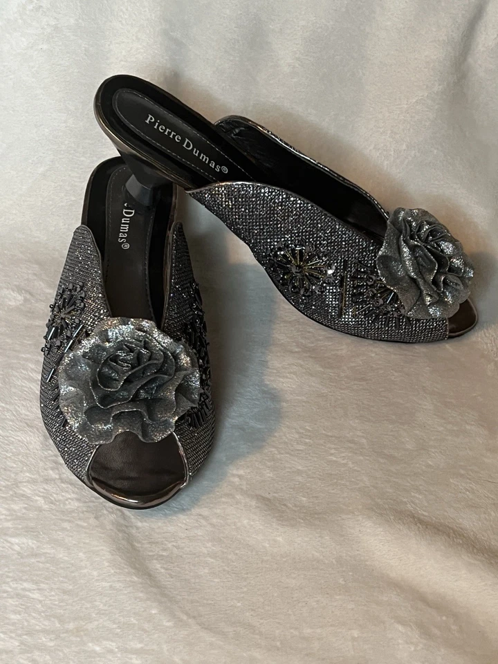 Pierre Dumas Women's Low Heel Shoes Size 9 Pewter Sparkle - Image 2 of 4