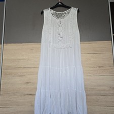 Italian Viscose White Midi Beach Summer Embroidered Dress with Tassels One Size