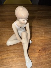 Royal Copenhagen Porcelaine Figurine Ballet Dancer