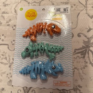 Sun Squad Dinosaur Dive Sticks