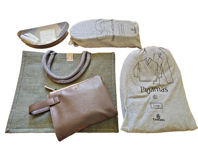 Emirates First Class Amenity Kit Set Bvlgari 30ml Parfum Pyjama L Versiegelt Neu