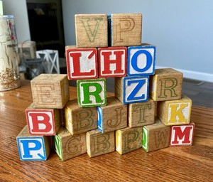 Lot of 20 Vintage Toy Wooden Alphabet Building Blocks Make Words For Display! 
