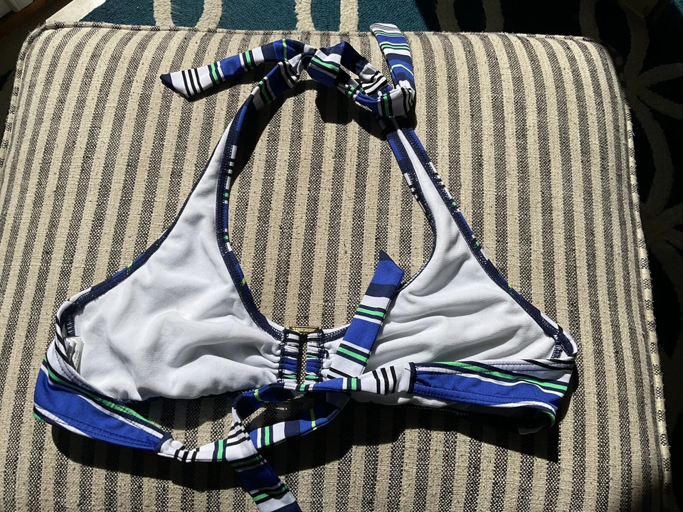 Jag Underwire 32-34D白色和蓝色条纹绑带泳衣 — 第 2/4 张图片