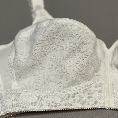Vintage Sears Timeless Comfort Wireless Lace Floral White Bra 40C Support Comfy - Picture 6 of 11