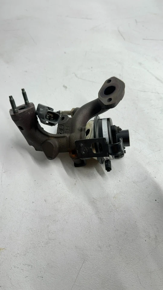 Toyota Camry Avalon Solara Lexus ES300 2000-2003 válvula EGR 25620-20020 genuina Foto 4 de 4