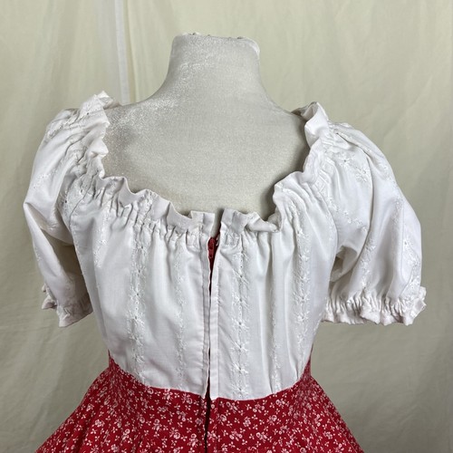 Vestido de Baile Cuadrado Rojo Floral Blanco Ojales Vintage Volantes Bustilla - Imagen 9 de 11