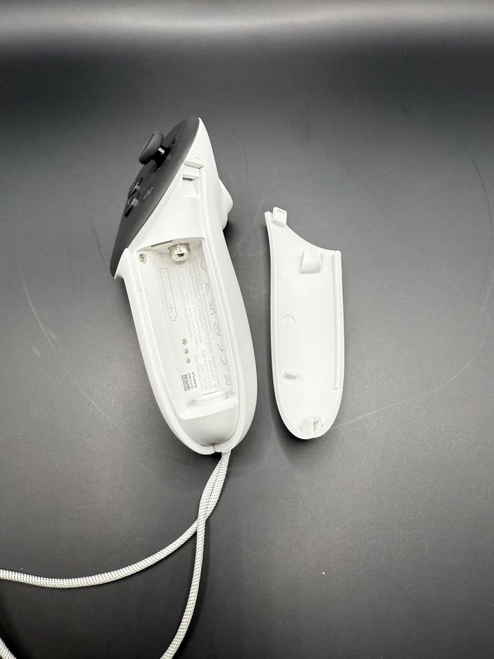 Meta Quest 3 / 3S VR Controller (RIGHT Hand) Controller Only - Tested And Works - Image 3 of 4