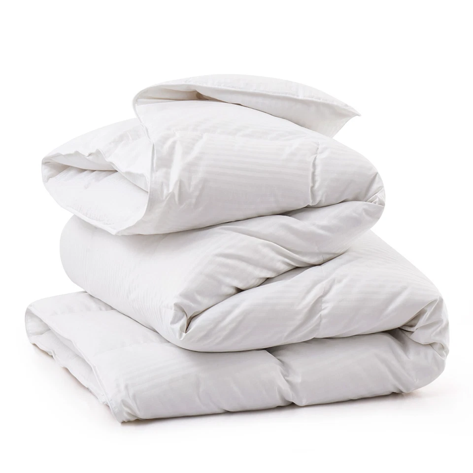Puredown 90% Down Comforter 800 Fill Power, King or Queen Blanket Cotton Shell - Image 4 of 4
