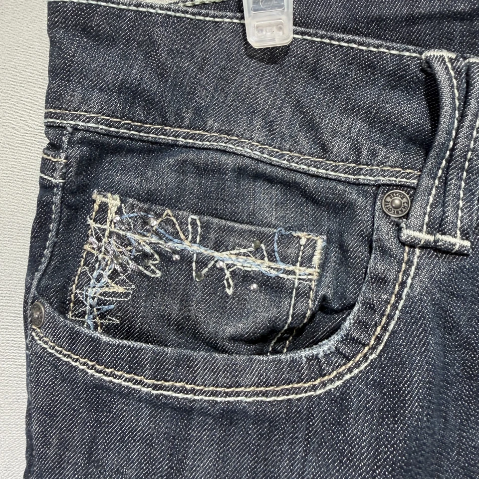 Bota de mezclilla oscura bordada Charlotte Russe para mujer talla 14 azul Foto 3 de 4