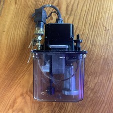 BIJUR LUBRICATOR PUMP 26062 SER JN used in working condition, nice!!!