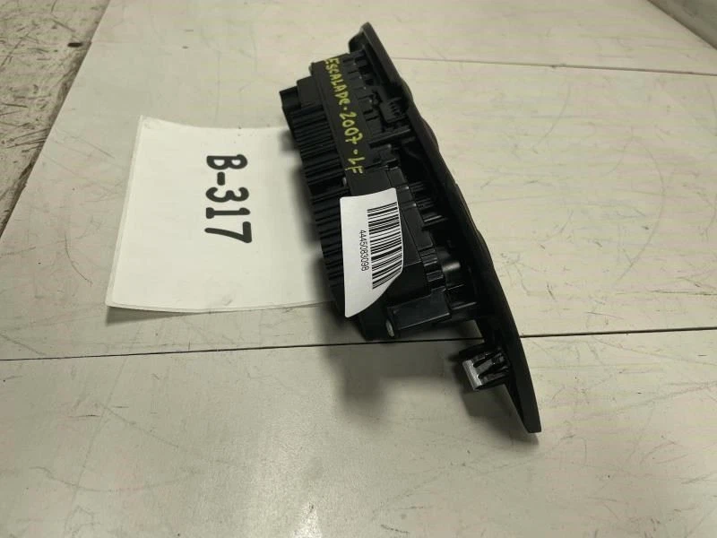 Cadillac Escalade 2007 2008 ESV interruptor principal de la puerta del conductor delantero izquierdo OEM+ Foto 3 de 4