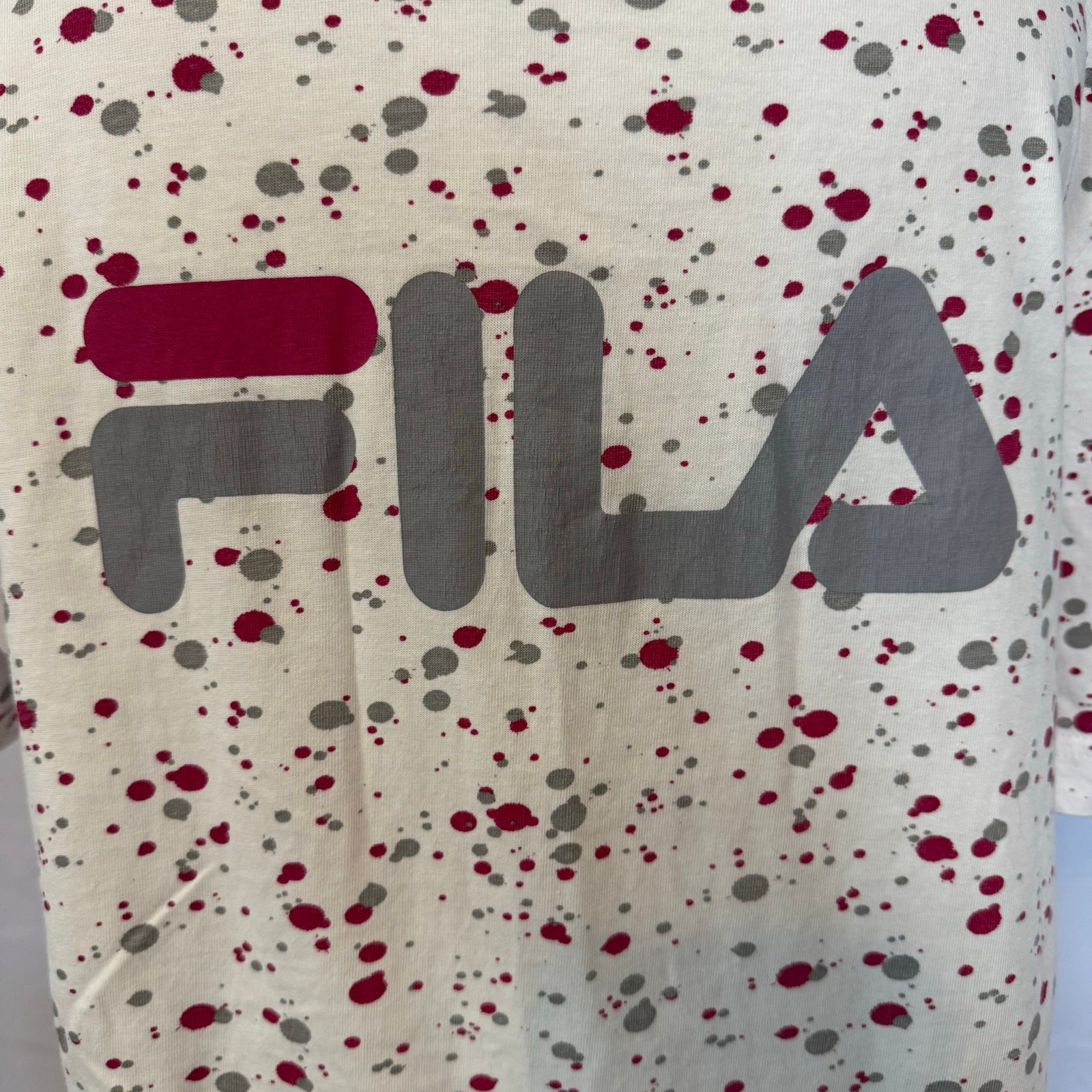 T shirt FILA x Urban Outfitters bianca stampa allover Grafitti uomo taglia media