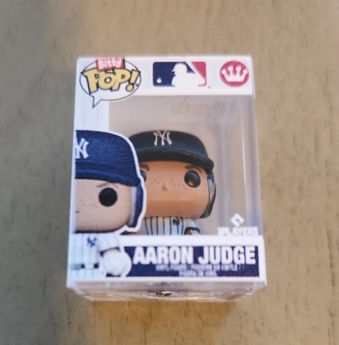 2026 Topps Series 1 Baseball Aaron Judge Super Box Funko Bitty Pop!