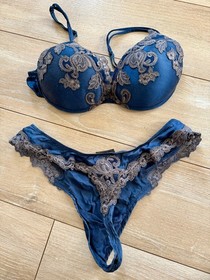 La Perla 36B (US) Navy Floral Lace Padded Underwire Bra + XS Pretty Pants Bridal