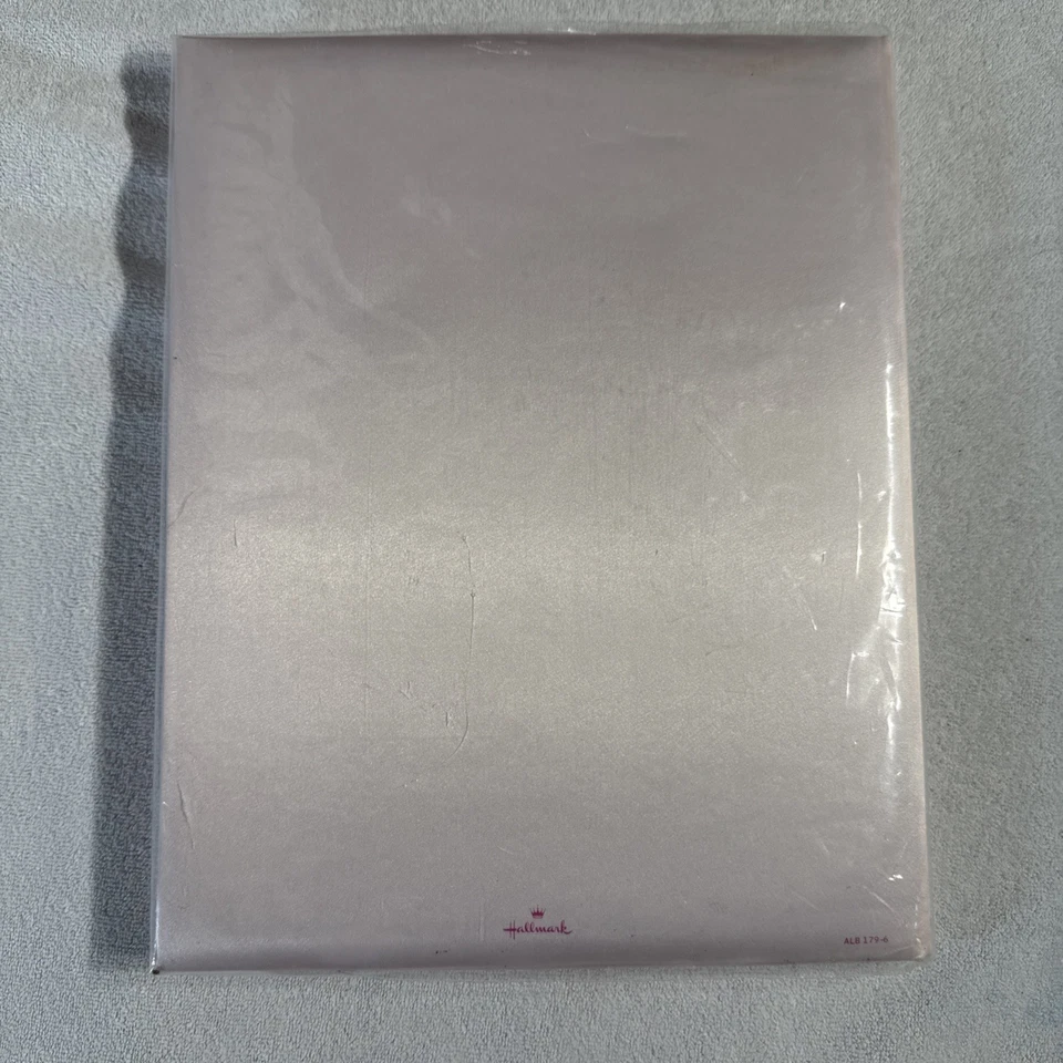 Libro de bebé vintage Hallmark Our Little Girl Pink Keepsake, nuevo todavía en plástico Foto 2 de 4