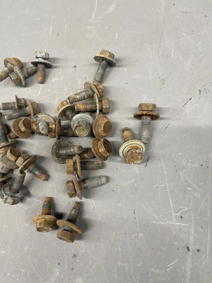 1961-1970 Ford Galaxie Fairlane Крыло Болты Капота Ranchero Comet Torino Falcon - Изображение 2 из 3