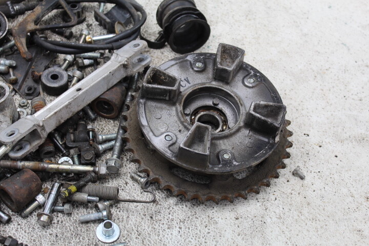 1989 KAWASAKI NINJA 600R ZX600C PARTS AND HARDWARE LOT | eBay