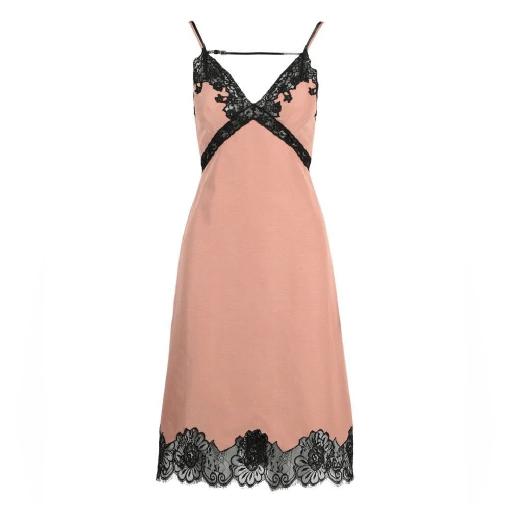 Robe femme Gucci sans manches en dentelle