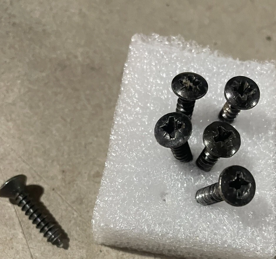 Lote de tornillos para parasol GMC Chevy 92-99 Tahoe Suburban Yukon Foto 2 de 2