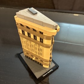 LEGO ARCHITECTURE: Flatiron Building New York (21023) Complete Set No Box/manal