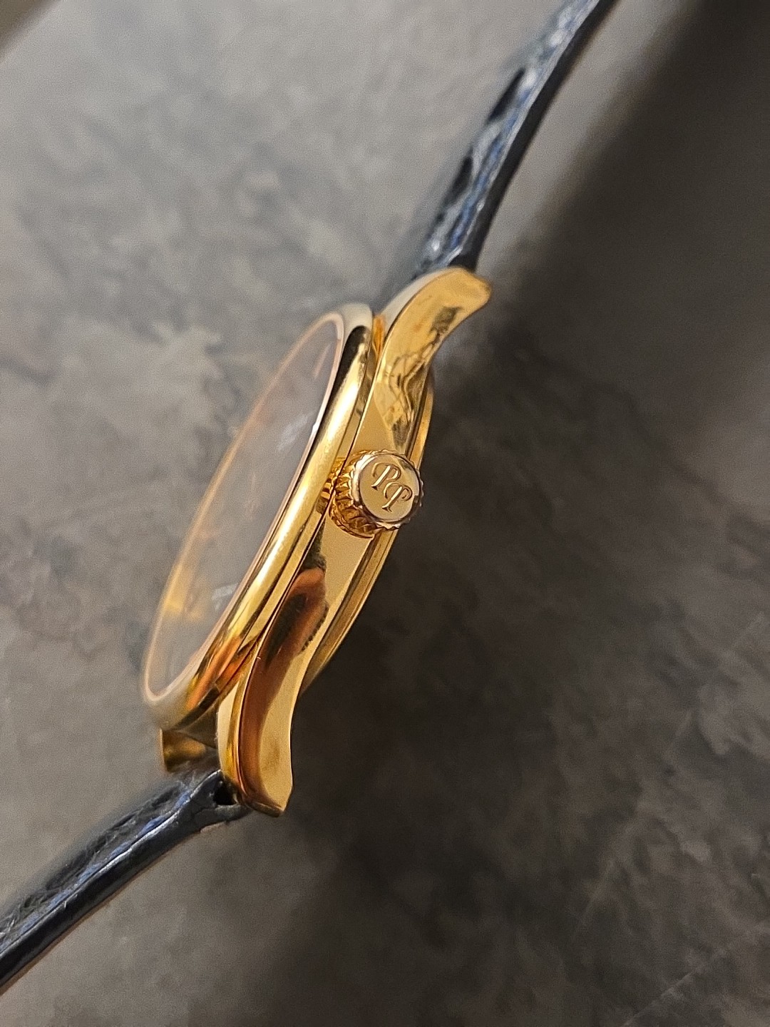 PAUL PICOT PVD GENTLEMAN 40MM AUTOMATIC SWISS ETA BASED BLUE DIAL NO PAULMARINER image 2