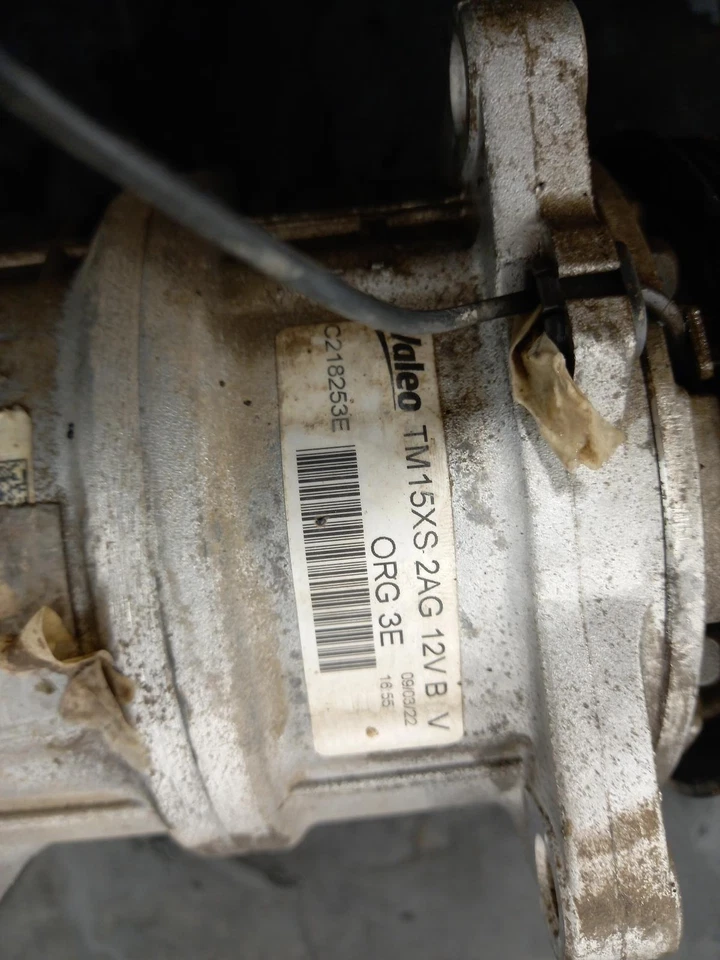 Compresor de aire acondicionado VOLKSWAGEN CRAFTER 2011-2017 2,0 L KTB  Foto 4 de 4