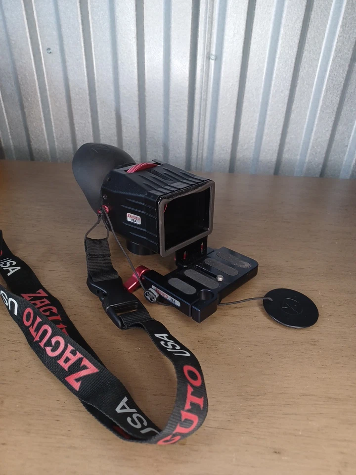 Zacuto Z-Finder Pro 2.5x Viewfinder for 2.5" Screens  -  - Image 4 of 4