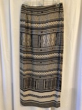 Beautifully Patterned with Intricate Designs This Vintage Silk Skirt Is Size 6