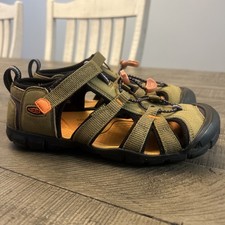 KEEN Unisex-Child-Seacamp 2 CNX Closed Toe Sandals, Dark Olive Size 4 Kids