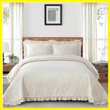 California King Quilt Bedding Set, Beige Lightweight Soft Bedspread Basket ...
