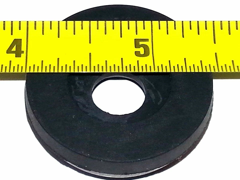 Ajustador de capó de goma correcto Pontiac GTO 66-77 ajuste parachoques tope 2 piezas QI Foto 2 de 4