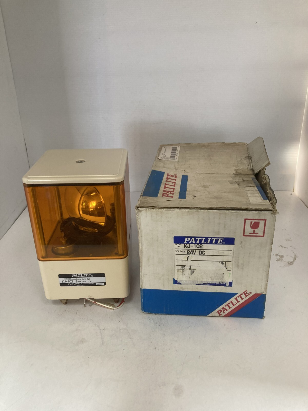Patlite Kj-102 Beacon Light 24Vdc 10W Amber