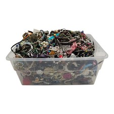 Costume Jewelry Mixed Lot Necklaces Bracelets Beads 21.71 lb Craft