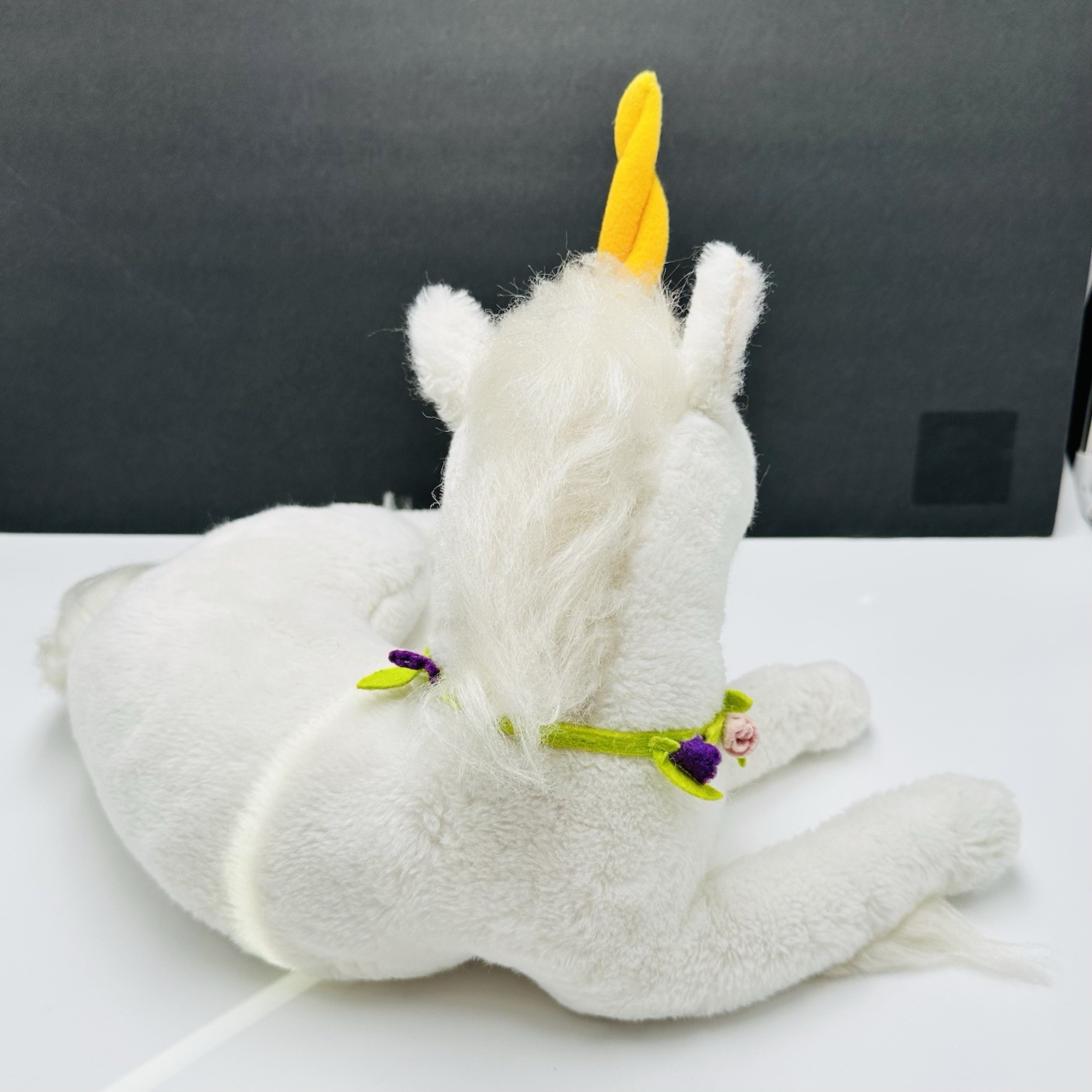 Vintage Dakin Pillow Pets White Unicorn Lying Down Collar 1978 Stuffed Plush 16”