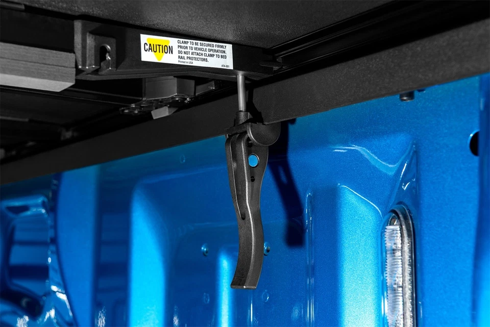 Lund 969150 Lund Hard Fold Tonneau - Image 2 of 4