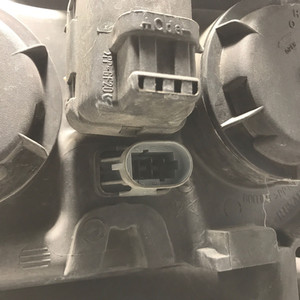 7701047600 Projektor Rechts RENAULT SCENIC 2.0 16V Mnv 5p/b/1998cc