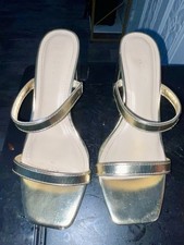 SOEINSO Women's Gold Metallic Strappy Slip-On Block Heel Sandals