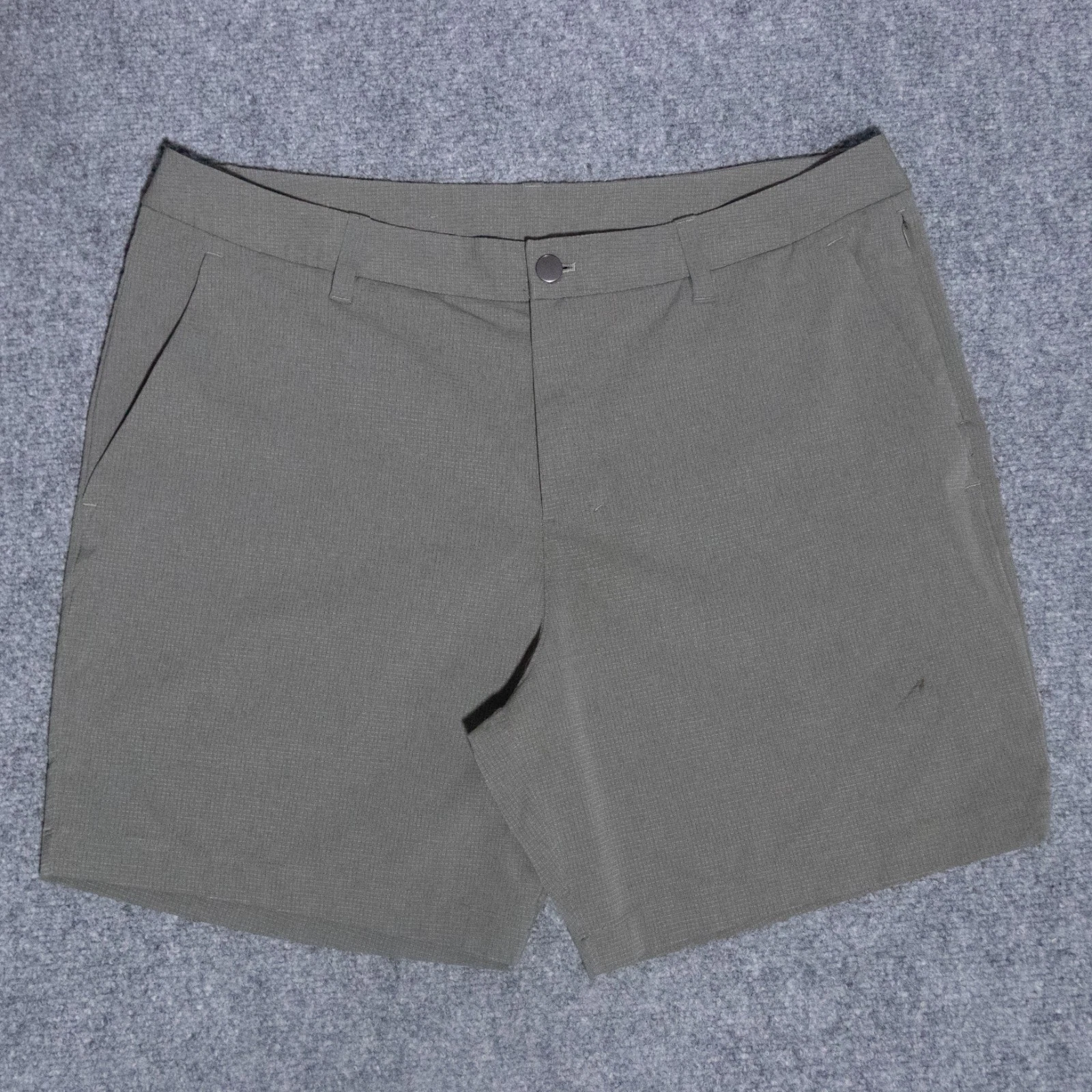 Lululemon ABC Classic Fit WovenAir Performance Shorts 36 x 7" Grey Sage LMBGUS