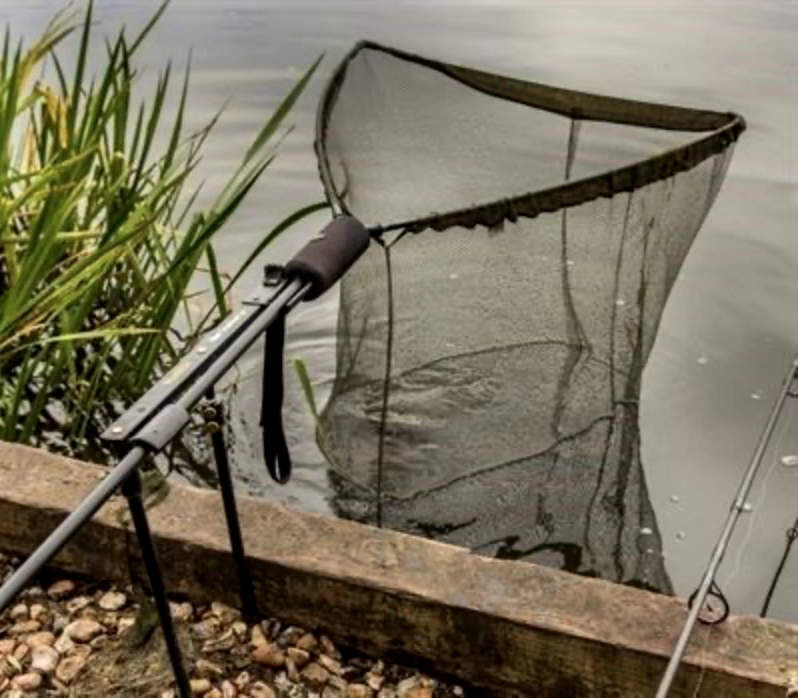 Wychwood Net Station Carp Fishing Net Holder for 36