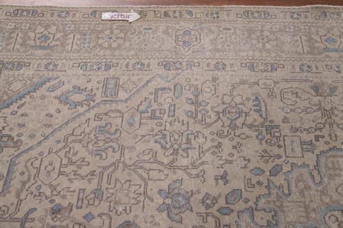 Vintage 7x10 Distressed Traditional Muted Area Rug Hand-knotted Evenly Low Pile - Picture 9 of 12