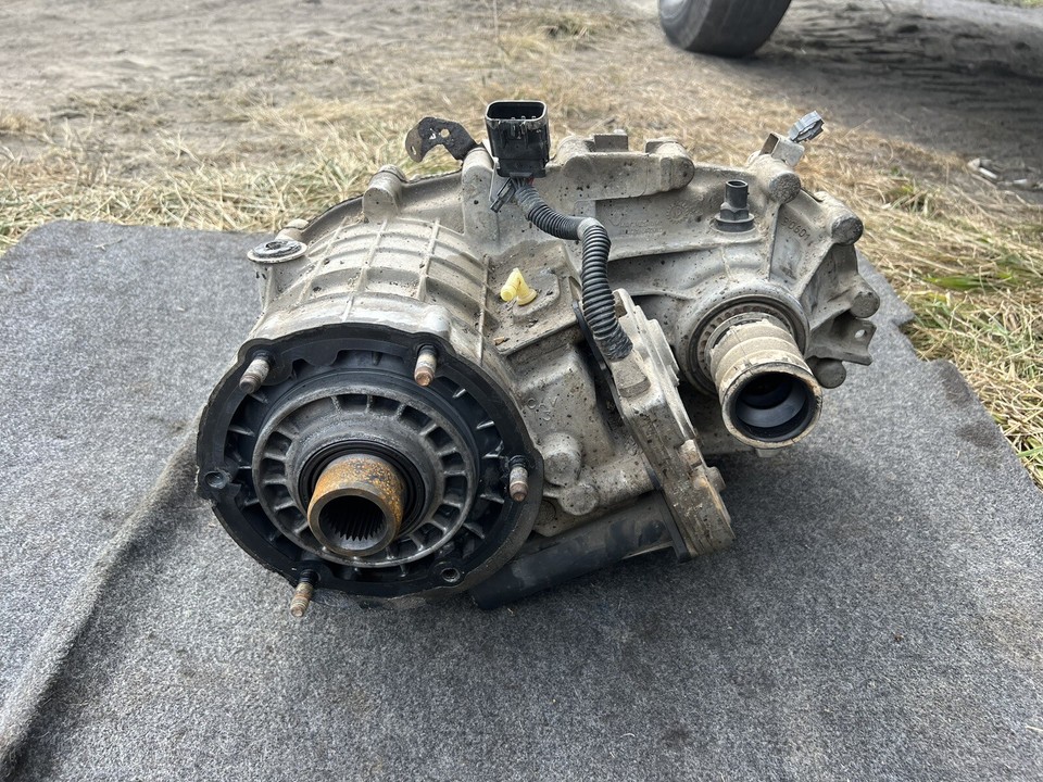 0307 Chevy Silverado TRANSFER CASE GMC Sierra no SS elec shft M30 NP8
