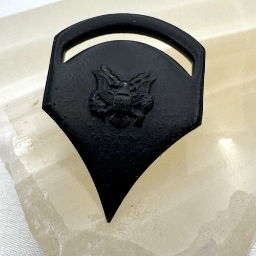 Vtg Military US Army Rank Specialist E 5 Eagle Shield Uniform Lapel Pin WWII