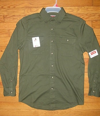 NWT Men's Wrangler Relaxed Fit L/S All 